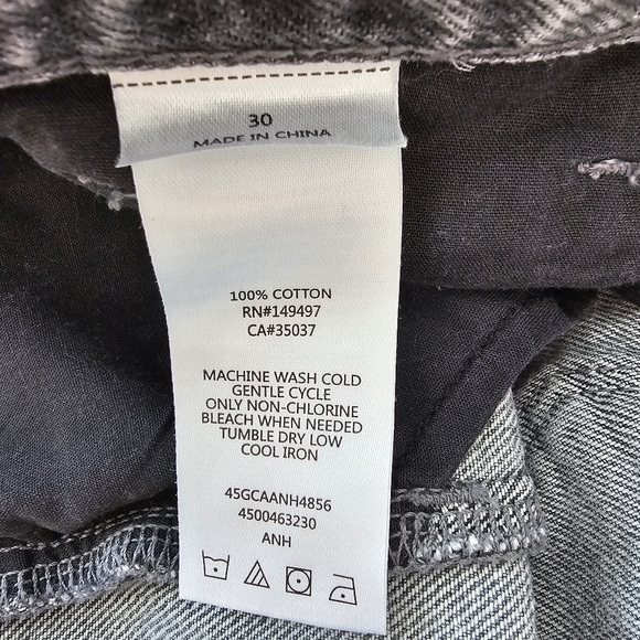 Joe's Jeans Distressed Gray Denim Shorts Size 30 - Picture 4 of 4